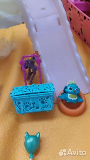 Домик энчантимолс и куколки