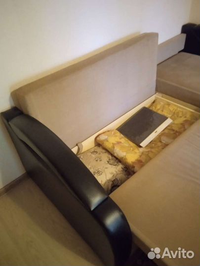 Угловой диван 