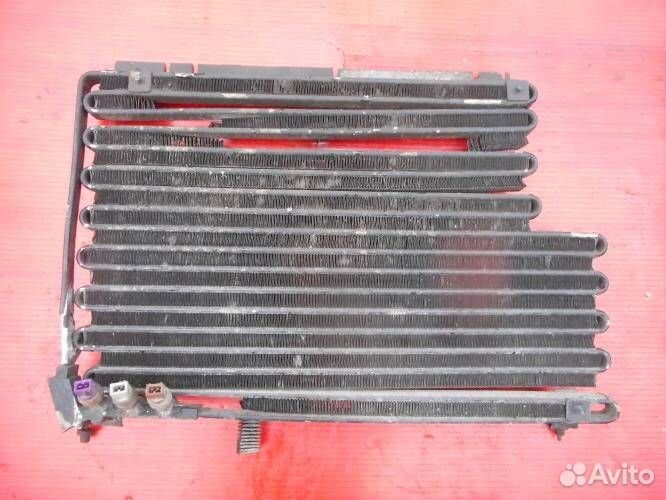 Радиатор кондиционера (конденсер) Volvo 940 1990