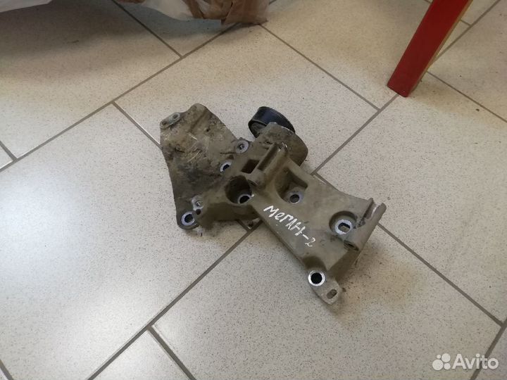 Кронштейн генератора рено меган 2