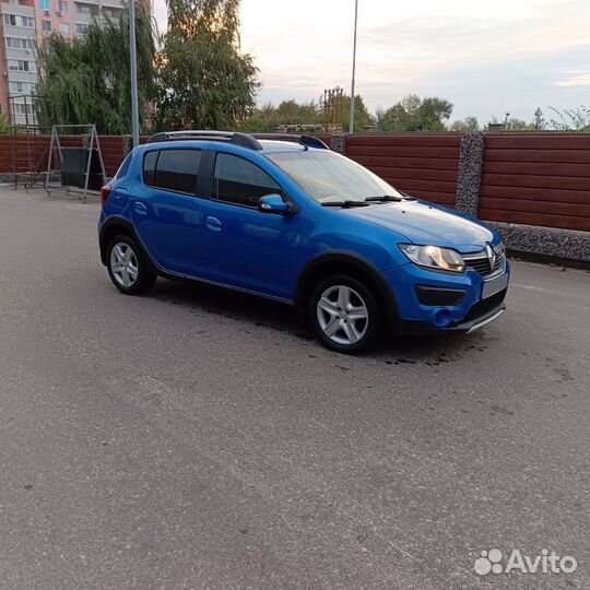 Renault Sandero Stepway 1.6 AT, 2015, 95 000 км