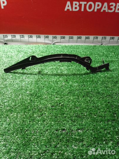 Кронштейн заднего бампера правый Geely MK