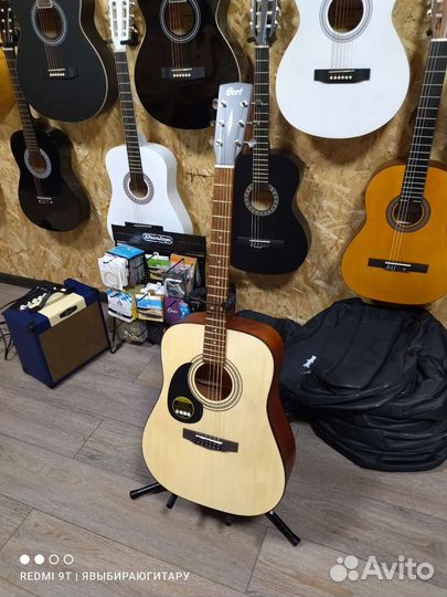 Леворукая акустическая гитара Cort (новая) в завод