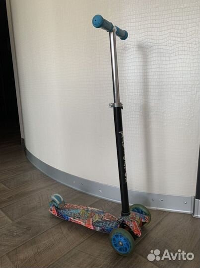 Детский 3-х колесный самокат