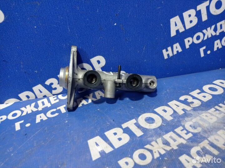 Главный тормозной цилиндр Hyundai Elantra Xd седан