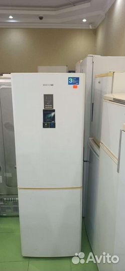 Холодильник Samsung No Frost