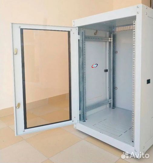 Серверный шкаф