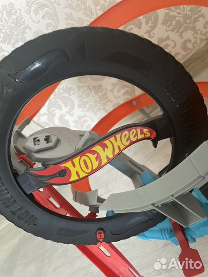 Гоночный трек hot wheels