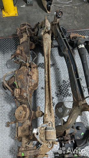 Балка подвески задняя Opel Meriva 2010, 2010