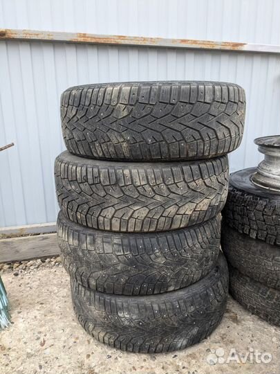 Gislaved NordFrost 100 205/60 R16