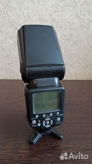 Фотоаппарат Nikon d7000 с объективом nikkor 18-140