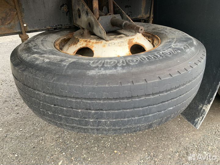 Freightliner FL70, 2003