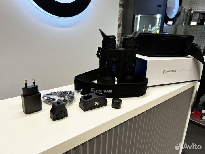 Тепловизионный бинокль Pulsar Merger LRF XP50