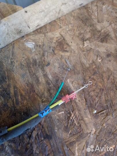 Тросик привода печки отопителя Skoda Octavia tuor