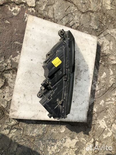 Правая фара Skoda Octavia 2017-2020 Led