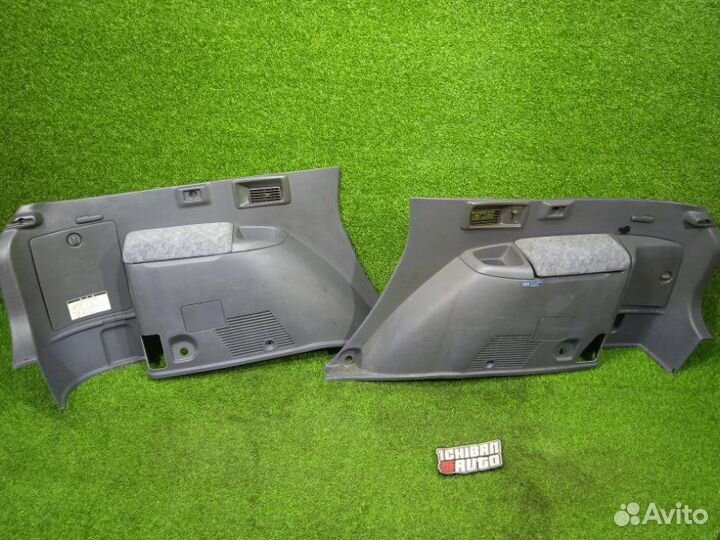 Обшивка багажника Toyota Ipsum SXM15
