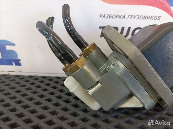 Кран ручного тормоза