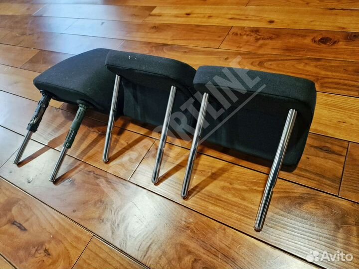 Подголовник VW Golf 6