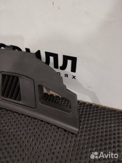 Накладка на торпедо (консоль) Volvo FH5 82824463