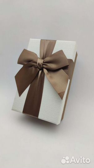 Коробка подарочная