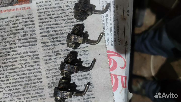 Форсунки охлаждения поршней