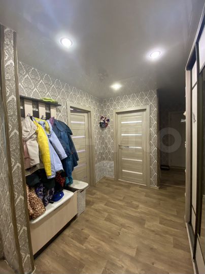 3-к. квартира, 70,1 м², 2/9 эт.