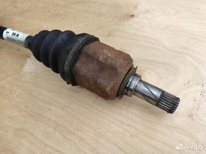 Привод левый Z18XE Z18XER АКПП на Опель Астра Н