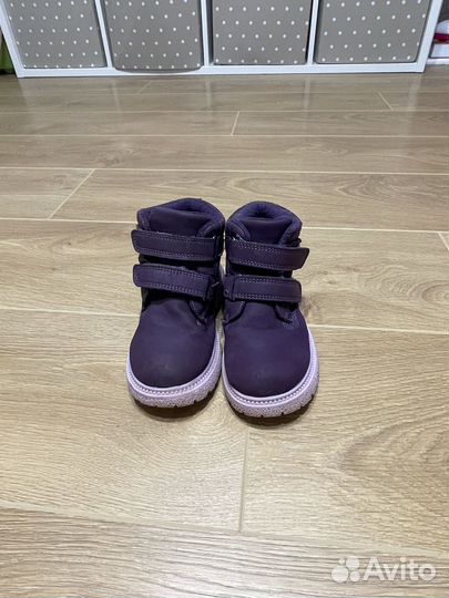 Осенние ботинки для девочки 28 размера