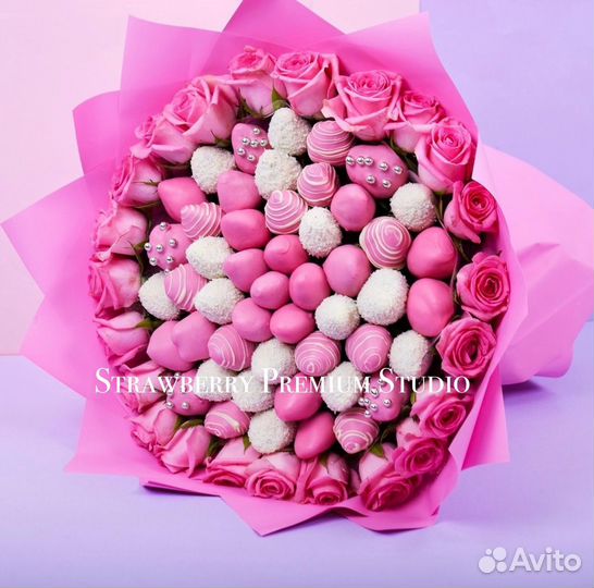 Клубника в бельгийском шоколаде/ букеты и наборы