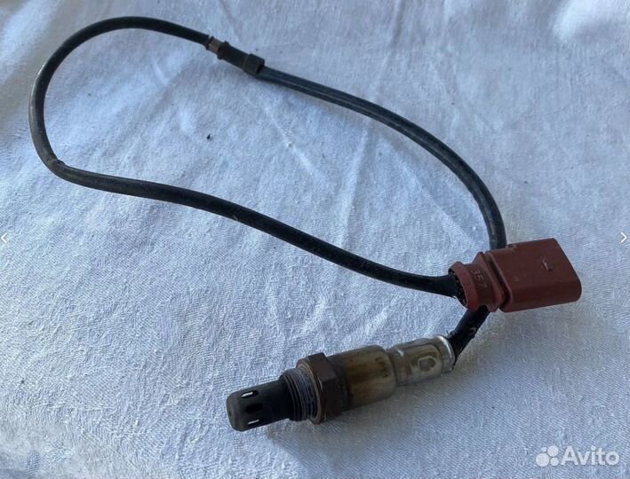 Датчик кислородный (лямбда) Volkswagen 03C906262AT