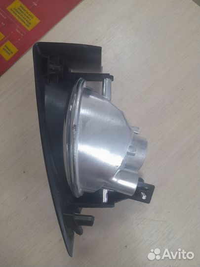 Фара противотуманная левая honda FIT 03-07