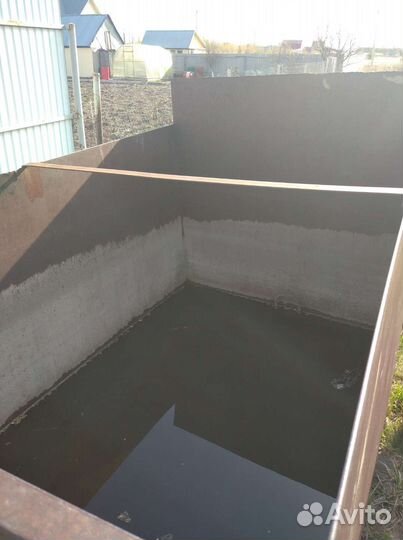 Бак для воды металлический