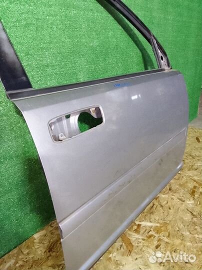 Дверь передняя правая Nissan X-Trail I (2000—2007)