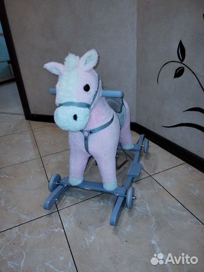 Качалка лошадь