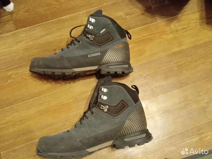 Трекинговые ботинки мужские 45,5 размер