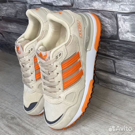 Кроссовки adidas zx 750