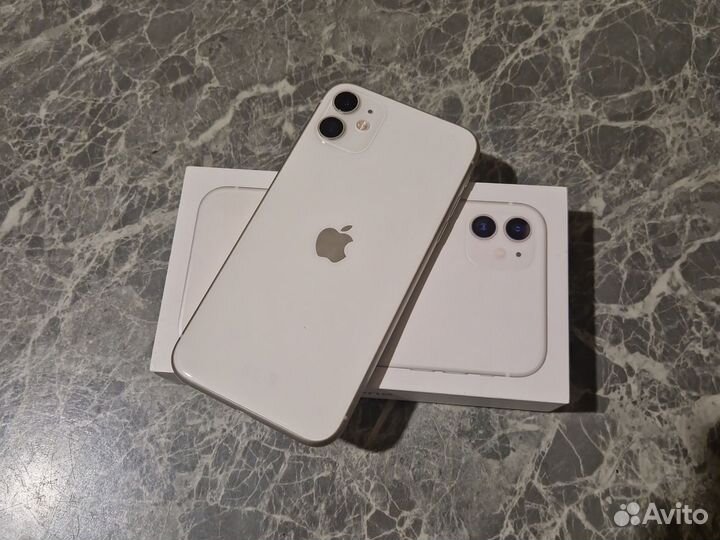 iPhone 11, 64 ГБ