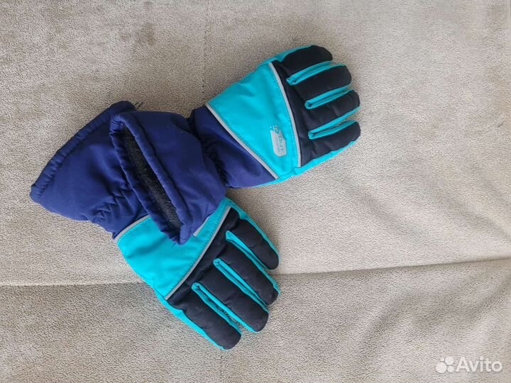 Горнолыжный костюм для девочки+перчатки+шапка