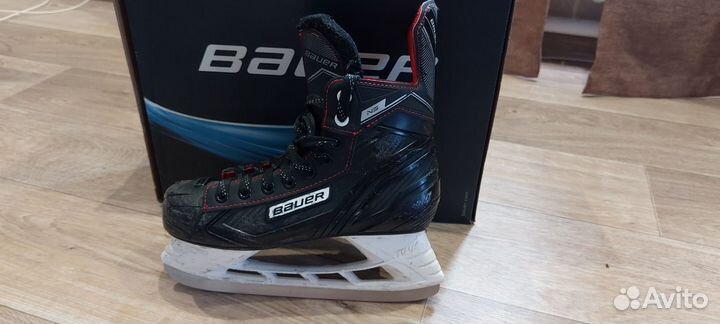 Коньки хоккейные размер 38.5