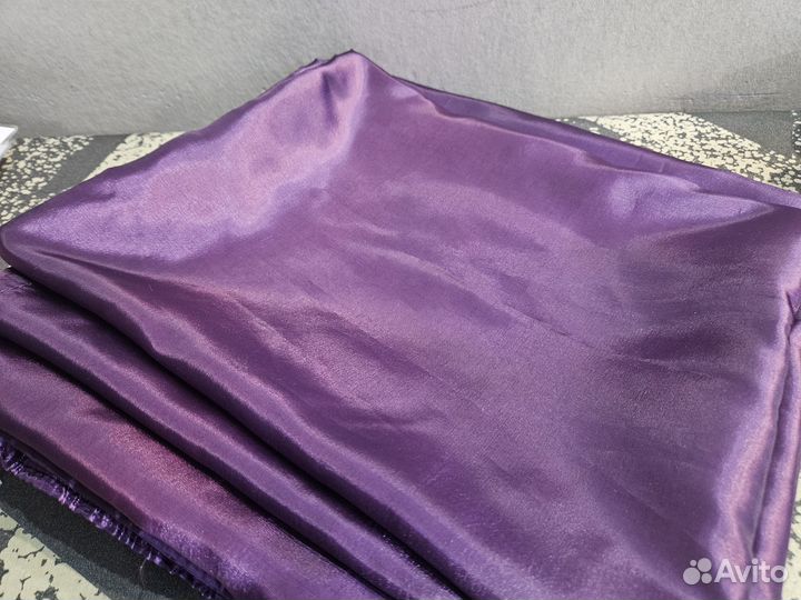 Красивые фиолетовые шторы