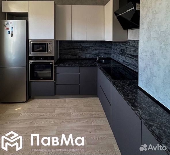 Кухонные гарнитуры с техникой