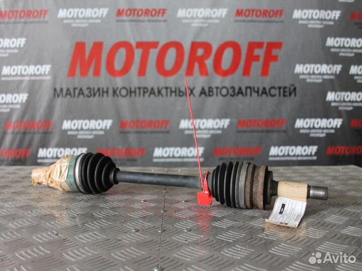 Привод левый Митсубиси Кольт 4A90 Z21A