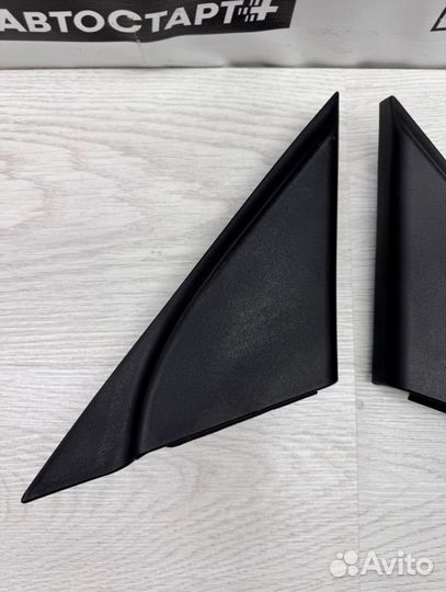 Уголок двери Mazda 3 BK Z6 2008