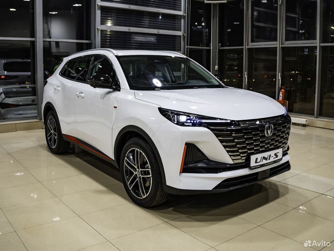 Changan UNI-S 1.5 AMT, 2025