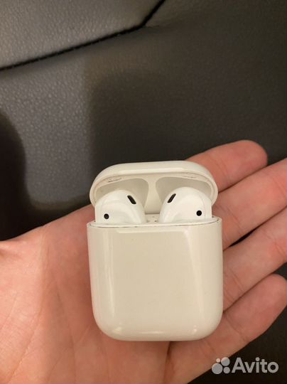 Airpods 1