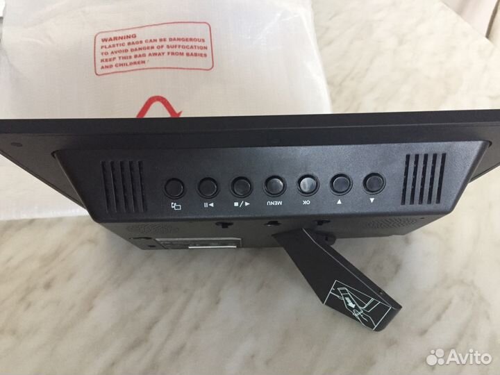 Цифровая фоторамка kodak EasyShare SV710 новая