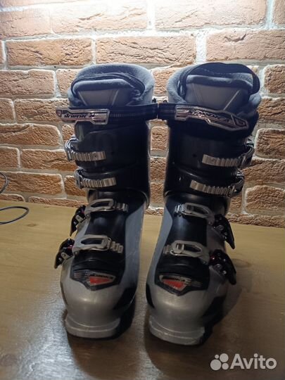 Горнолыжные ботинки