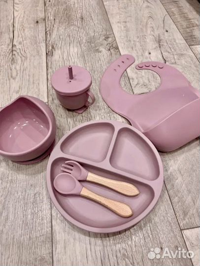 Новый набор посуды для кормления силиконовый