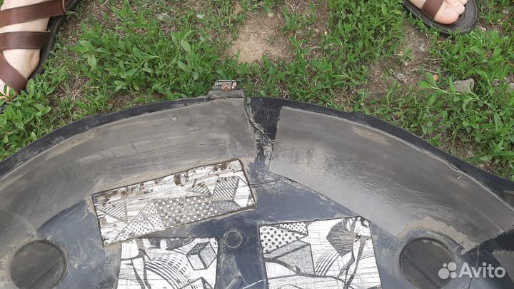 Колпак запасного колеса