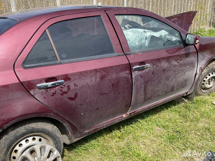 Geely мк дверь